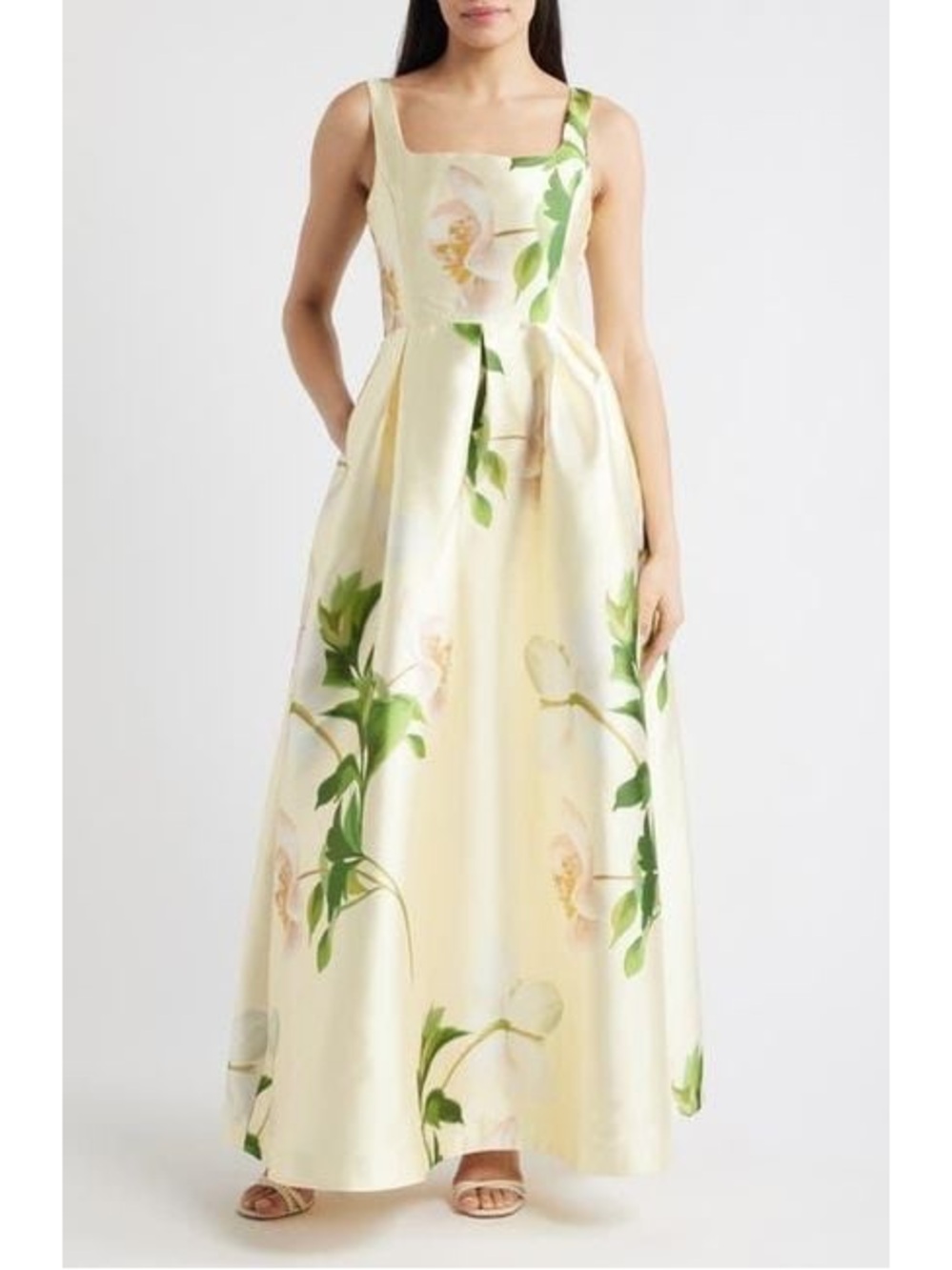 Julia Jordan Elegant Cream Floral A-Line Maxi Dress